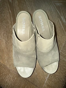 Sorel Joanie ll Olive Nubuck Wedge Sandals Size 8 - Picture 1 of 5