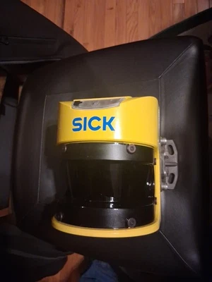 SICK S30A-6011BA SAFETY LASER SCANNER 1023546 USED NICE - Image 1 of 4