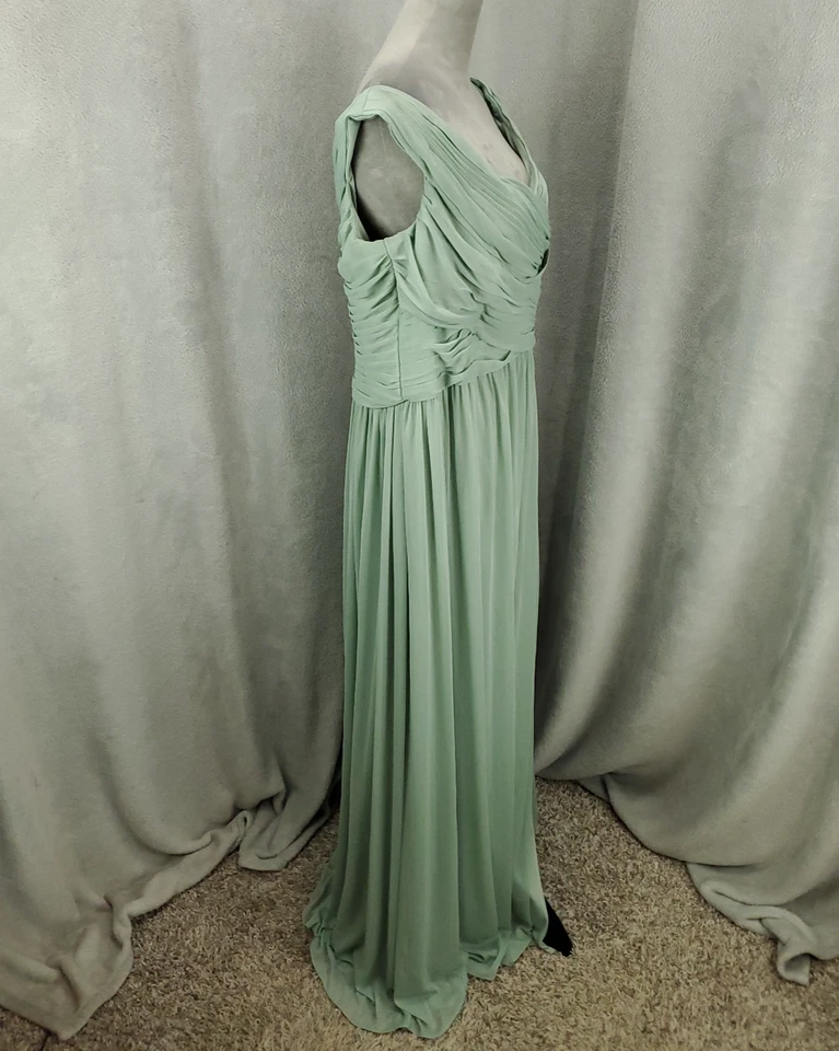 Vestido de invitada de boda para mujer 22 hadas místicas David novia formal en capas largo Foto 1 de 4