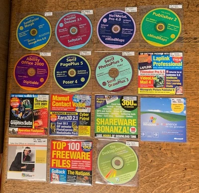(32) PC CD-ROMs from PERSONAL COMPUTER MAGAZINE: Bundle of 15 CDs *2001 Software - Image 1 of 4