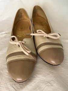 JOHANSEN VINTAGE WOMENS SHOES SIZE 6 D/2A FLAT CREAM - Picture 1 of 8