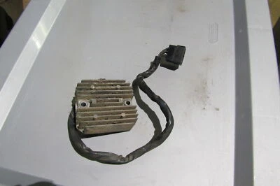 1999 KAWASAKI VULCAN 1500 RECTIFIER VOLTAGE REGULATOR 24066-1106 - Image 1 of 4