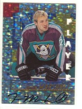 1997/98 Pinnacle Be A Player Jason Marshall AUTO PRISMATIC FOIL DIE-CUT /100