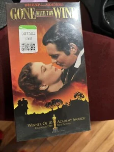 NEW/SEALED 2-TAPE VHS MOVIE - GONE WITH THE WIND - CLARK GABLE (1939) - Picture 1 of 2