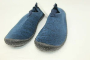 NWT Cat & Jack 'Grover' Size 3 Teen Boys Navy Blue Slip on Water Shoes - Picture 1 of 6