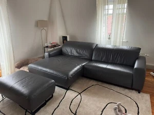 Designer Ledercouch Palermo 284x85x180 mit Hocker - wie neu, Neupreis 4.600 Euro - Bild 1 von 7