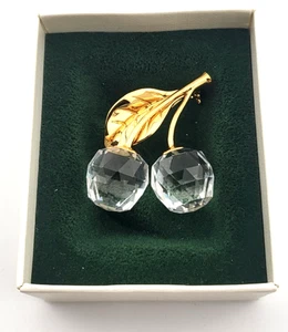 Vintage SWAROVSKI Kristall Erinnerungen Mini Kirschen Brosche - verpackt - Bild 1 von 2