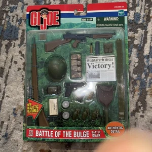 Hasbro G.I. Joe Battle of the Bulge Battle Gear WWII US Army  - Bild 1 von 7