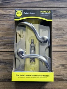 Pella Select Antiguo Latón Puerta Tormenta Manija A Juego Nuevo en Caja - Imagen 1 de 7