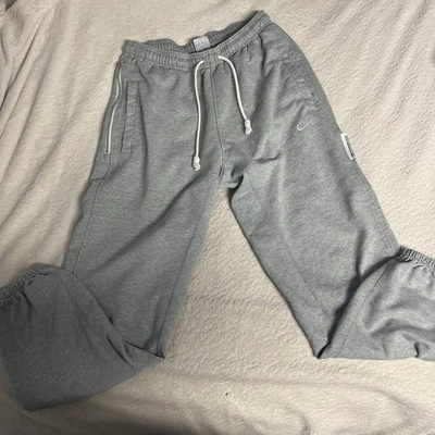 Pantalones deportivos Nike para hombre M gris Dri-FIT edición estándar baloncesto CK6365-063 Foto 1 de 4