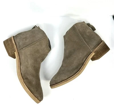 Dolce Vita Suede Ankle Boots Size 6 1/2, Taupe Distressed Western  1 1/2 Heel - Image 1 of 4