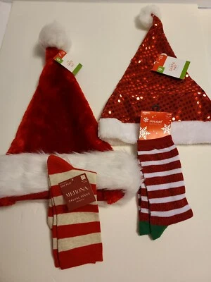 LOTE DE 2 SOMBREROS Y CALCETINES DE SANTA (TODOS NUEVOS CON ETIQUETAS) Foto 1 de 4