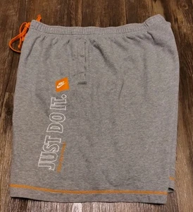 Nike Shorts Herren groß grau Baumwolle Größe XXL Kordelzug 8" bestickt mit Taschen - Bild 1 von 14