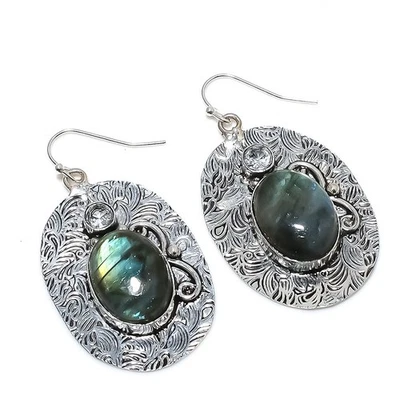 Pendiente de joyería de plata de ley 925 con piedras preciosas de topacio blanco de labradorita 1,97" Foto 1 de 4