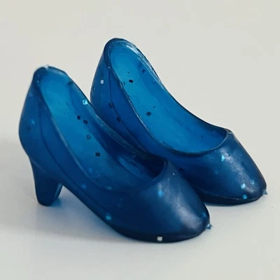 Vintage Anos 80 Pedigree Boneca Sindy Azul Glitter Salto Sapatos Discoteca Festa Data *RARO* - Imagem 1 de 2