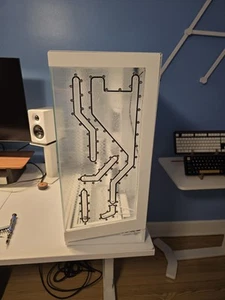 Phanteks NV9: custom water Distro And pump Plate - Afbeelding 1 van 6