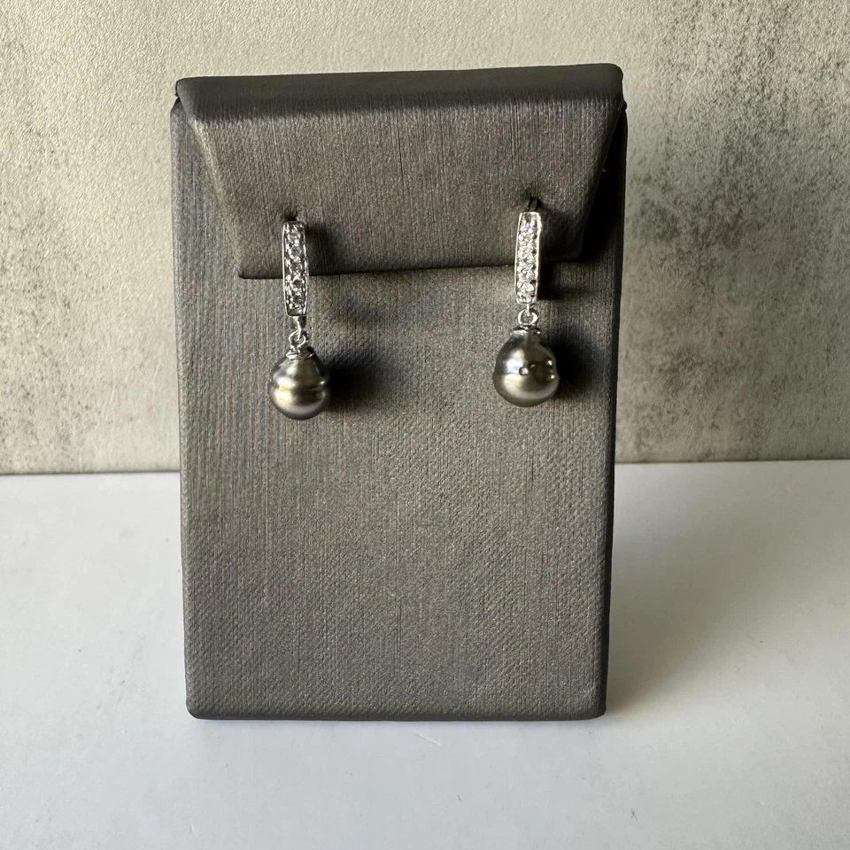 Estate Pearl and Diamond Drop Earrings in 14kt White Gold, Pre-Loved - Image 1 of 4