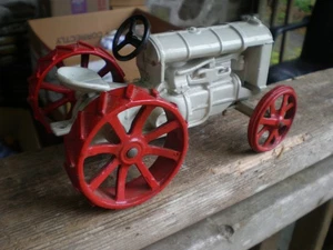 Fordson Cast Iron Tractor Vintage Die Cast Metal 6.5” Long - Picture 1 of 5