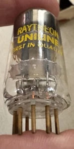 NOS EXTREMELY RARE 7728 Gold Pin Raytheon USA Top Quality Tone No Noise 12AT7 - Picture 1 of 14