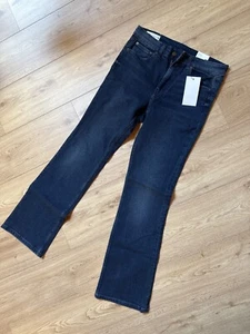 neue Mid-Rise Bootcut Jeans von Zara Grösse 40 mit Etikett - Bild 1 von 2
