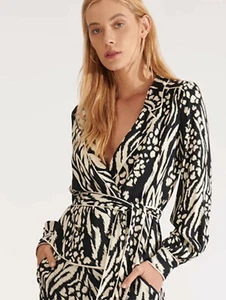 Talla 4 NUEVO CON ETIQUETAS VERONICA BEARD Blusa CLIVE Manga Larga Envolvente/Corbata Negro Blanco Ikat Top - Imagen 1 de 12