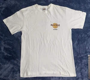 Auth Vtg 90s Hard Rock Cafe SYDNEY T-Shirt Guitar Graphic Design Made UAE LARGE - Picture 1 of 10