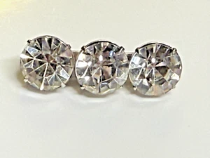 Vintage Brooch Crystal Glass Rhinestone Faceted Silver Tone Metal Sparkling - Picture 1 of 5