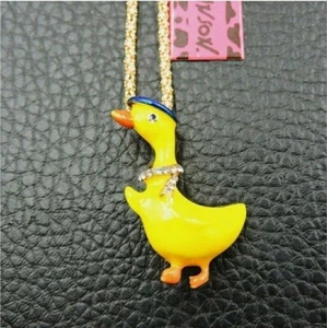 Betsey Johndon Enamel Duck Necklace Brooch Pin New - Picture 1 of 11