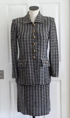 ST JOHN COLLECTION Marie Gray Black & White Tweed Knit Button Jacket Skirt 2/4 - Image 1 of 4