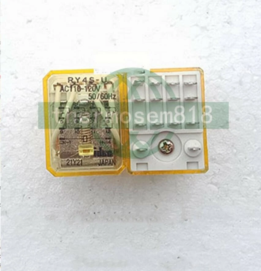 ONE NEW relay IDEC RY4S-U AC110-120V 14 feet - Image 1 of 1
