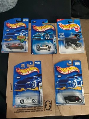Hot Wheels Lot - Image 1 of 4