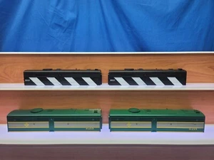 Lionel Vintage 218-2 Diesel B Unit LOT-4 - 8453 Erie & 8657 Canadian National - Picture 1 of 10