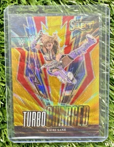 2024 Panini WWE Select KAIRI SANE Turbocharged Gold Wave Prizm /10 SSP #8 - Bild 1 von 2