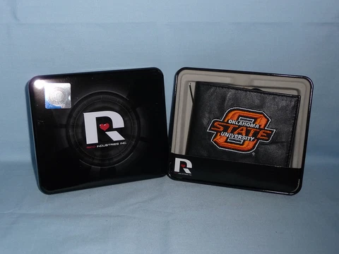 OKLAHOMA STATE COWBOYS embroidered Leather BiFold Wallet  NEW in Tin Box   black Cover