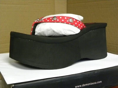 Demonia FUNN26 3.5" Black Chunky Platform Flip Flops Sandals  Womans Shoes Size8 - Image 1 of 3