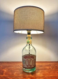 Lampada Roby Marton Rabitt Bitter da Tavolo Bottiglia 1L Abat Jour Bottle Lamp - Foto 1 di 1