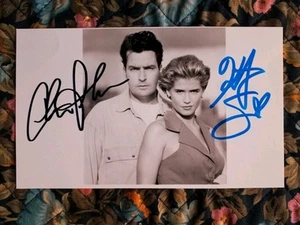 CHARLIE SHEEN & KRISTY SWANSON Authentic Signed Autographed 7x4 Photo - Picture 1 of 1