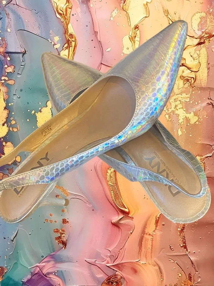 Zapatos de tacón de cuero con estampado animal plateado PERSEY by DKNY EE. UU./AU 7,5 Foto 1 de 1