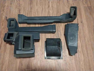 Dodge Truck Ramcharger 1981-1987 debajo del tablero calefacción y conductos de aire acondicionado Mopar  Foto 1 de 4