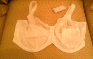 Elomi Wmn's White, 42K (US) Full Figure Morgan Adjustable Underwire Bra EL4111 - Picture 1 of 10