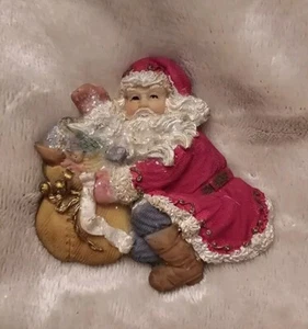 Vintage Resin Glitter Santa Magnet - Picture 1 of 2