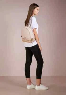 Mochila para mujer MICHAEL Michael Kors Rhea cuero blanco dorado tachuelas bolso con cremallera nueva Foto 1 de 4