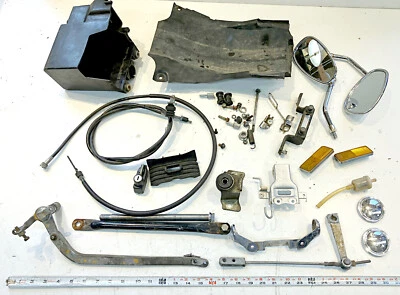 Yamaha Maxim XJ 700 1985 ENORME LOTE REPUESTOS CABLE HARDWARE SOPORTES REFLECTORES Foto 1 de 4