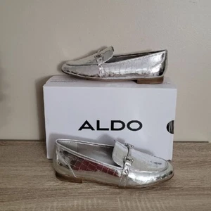 Mocasín Aldo Astawia Nuevo en Caja en Plata Talla 7M - Imagen 1 de 1