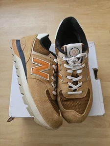 New Balance ML574DHG BrownBeige UK 10,5 - Bild 1 von 5
