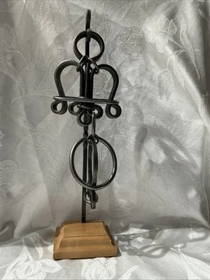 Tavern Puzzle Collection 'Big Kahuna' Pattern Brainteaser + Stand 2001 Difficult - Image 1 of 4