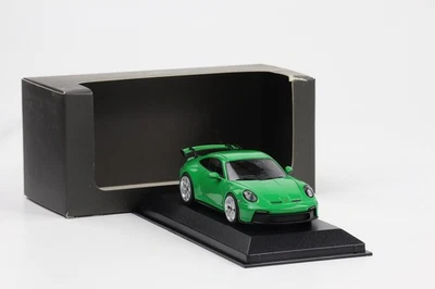1:43 Minichamps Porsche 911 992 GT3 COUPE Phytongrün WAP Dealer - Immagine 1 di 4