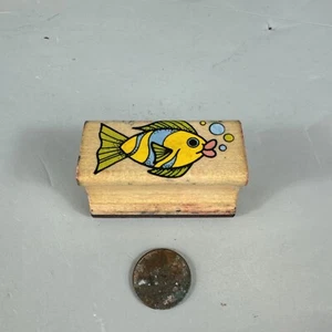 Rubber Stamp Fish  Rubber Stamp Vintage 1997 - Picture 1 of 4
