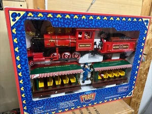 Walt Disney World Railroad R.R. Battery Powered G Scale Train Set New In Box - Picture 1 of 10
