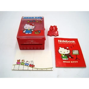 1976 Sanrio Hello Kitty Memo Box Kritzeleien & Kritzeleien Schreibwaren + Notizblock + Clip - Bild 1 von 6